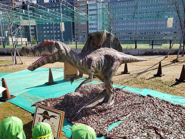 恐竜７・スピノサウルス.jpg
