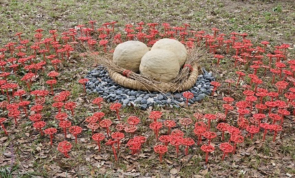 花と彫刻１６・若林.jpg
